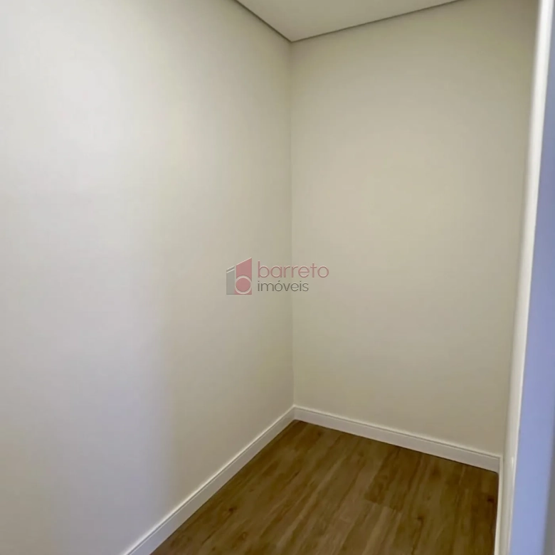 CASA TÉRREA COM 03 SUÍTES À VENDA NA VILA APARECIDA – JUNDIAÍ/SP