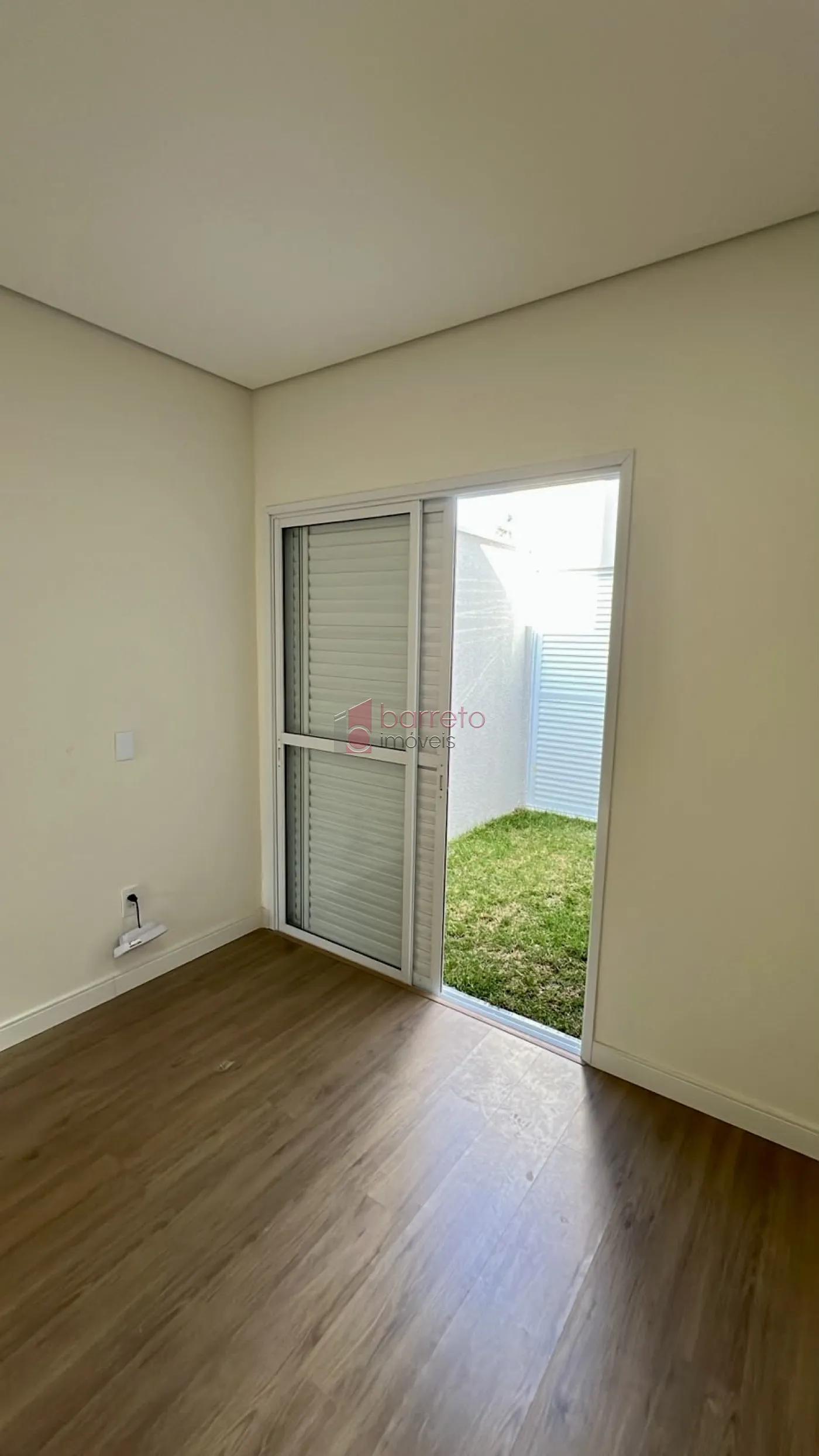 CASA TÉRREA COM 03 SUÍTES À VENDA NA VILA APARECIDA – JUNDIAÍ/SP