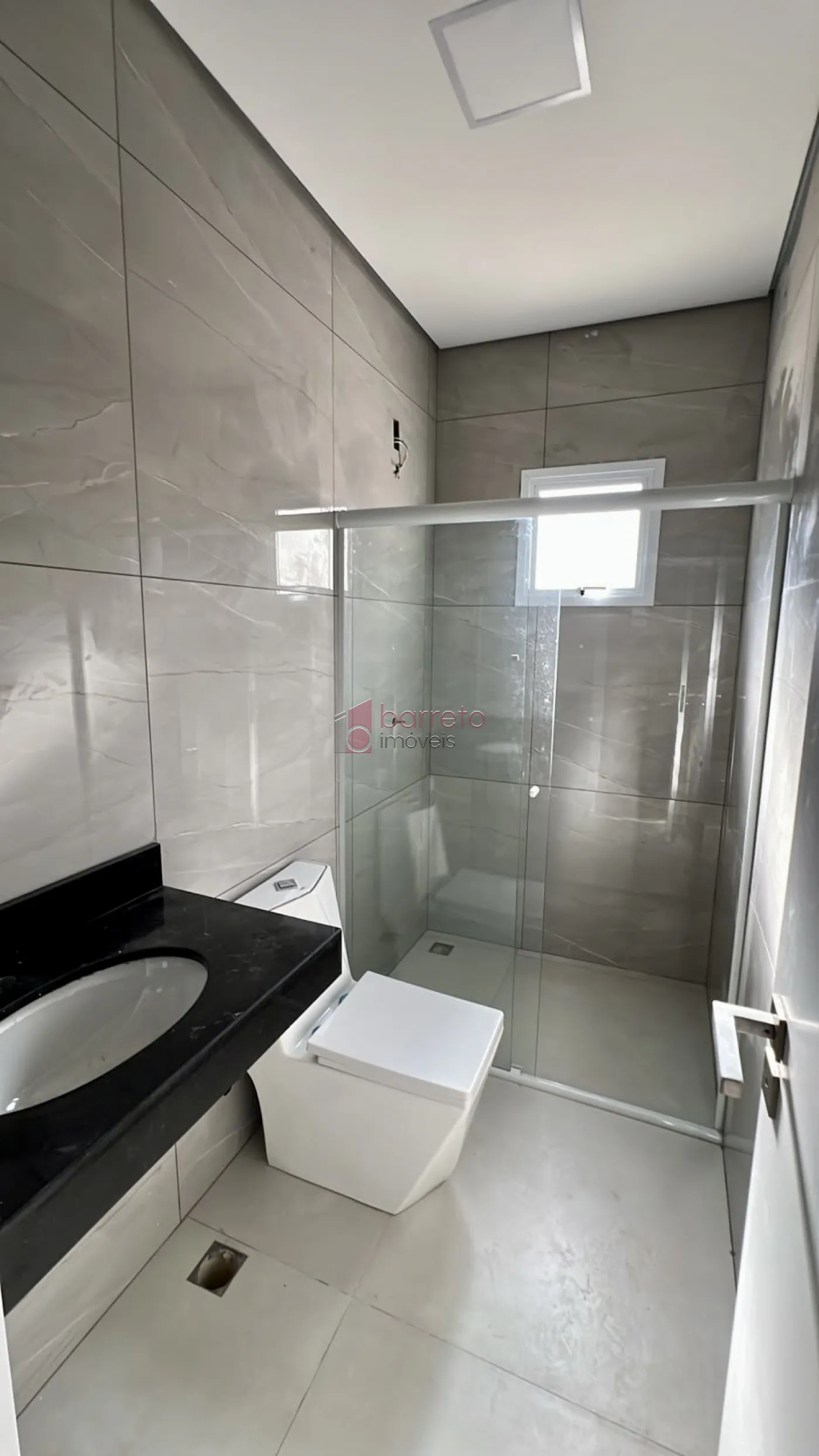 CASA TÉRREA COM 03 SUÍTES À VENDA NA VILA APARECIDA – JUNDIAÍ/SP