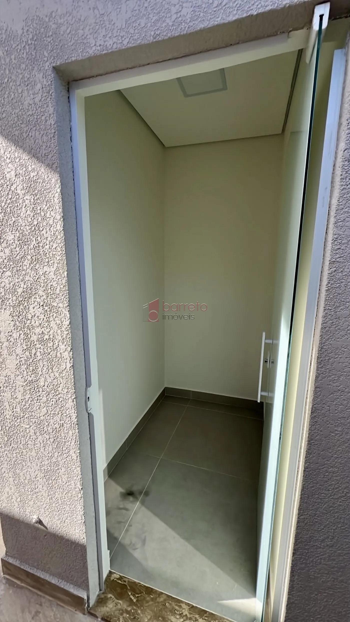 CASA TÉRREA COM 03 SUÍTES À VENDA NA VILA APARECIDA – JUNDIAÍ/SP