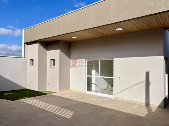 CASA TÉRREA COM 03 SUÍTES À VENDA NA VILA APARECIDA – JUNDIAÍ/SP
