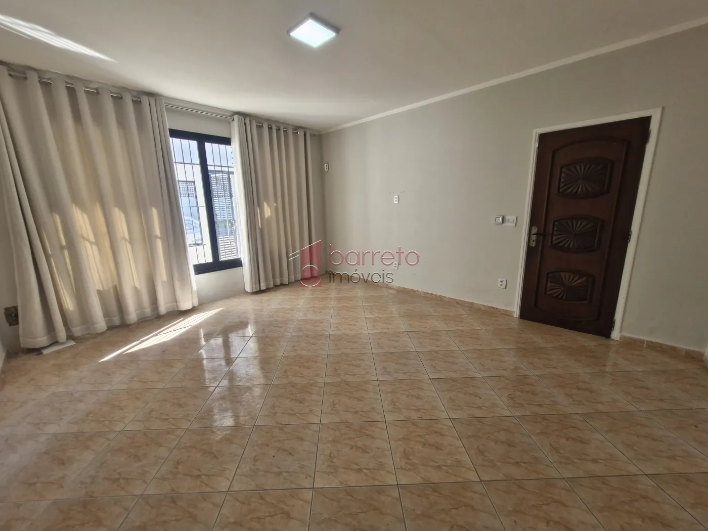 CASA COM EDÍCULA PARA LOCAÇÃO NO BAIRRO VILA BELA I – JUNDIAÍ/SP