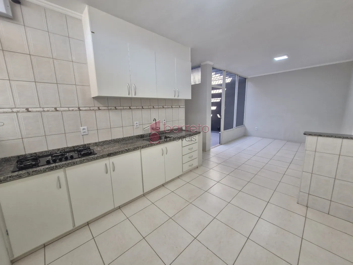 CASA COM EDÍCULA PARA LOCAÇÃO NO BAIRRO VILA BELA I – JUNDIAÍ/SP