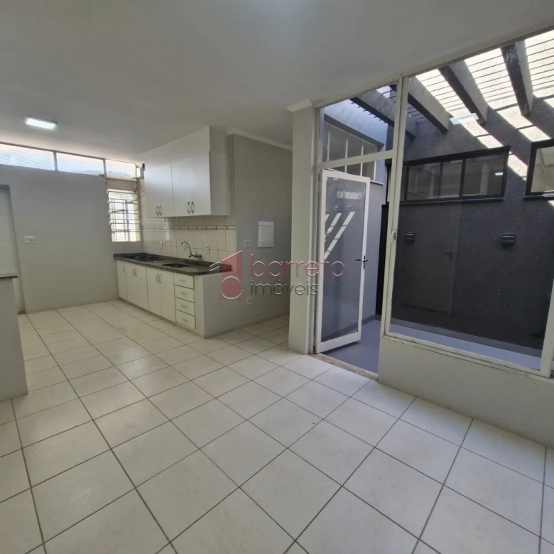 CASA COM EDÍCULA PARA LOCAÇÃO NO BAIRRO VILA BELA I – JUNDIAÍ/SP