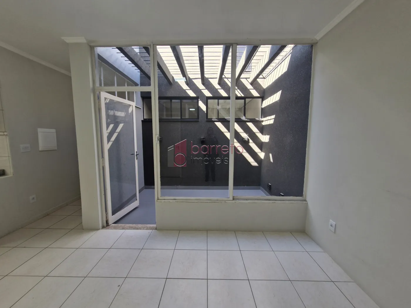 CASA COM EDÍCULA PARA LOCAÇÃO NO BAIRRO VILA BELA I – JUNDIAÍ/SP