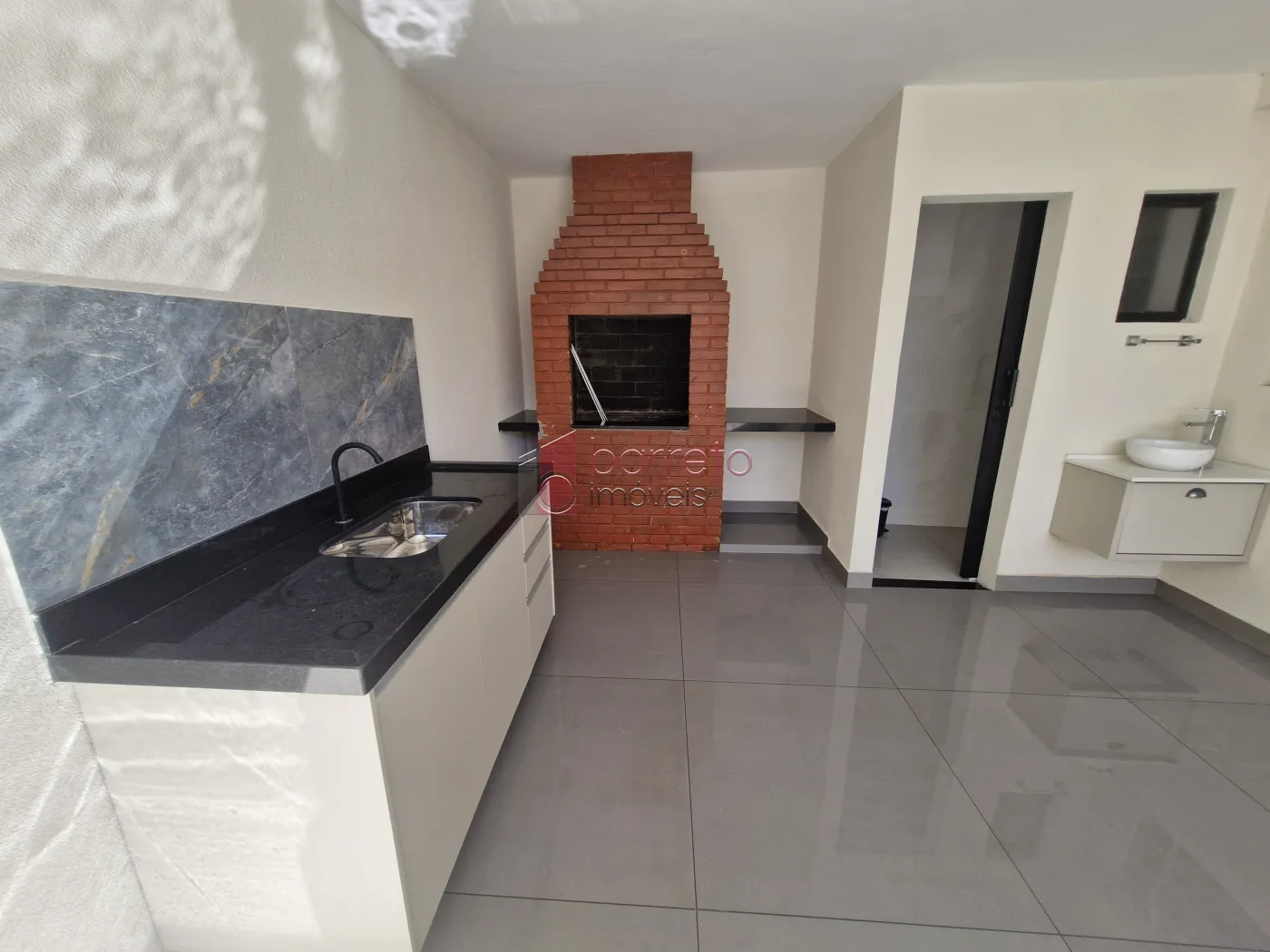CASA COM EDÍCULA PARA LOCAÇÃO NO BAIRRO VILA BELA I – JUNDIAÍ/SP