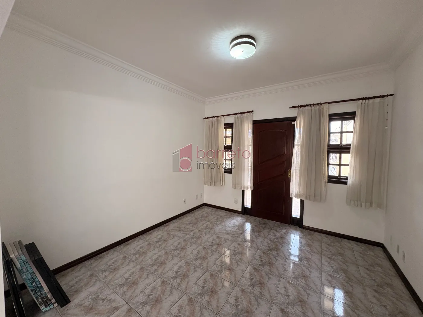 CASA PARA LOCAÇÃO NA VILA GRAFF – JUNDIAÍ/SP