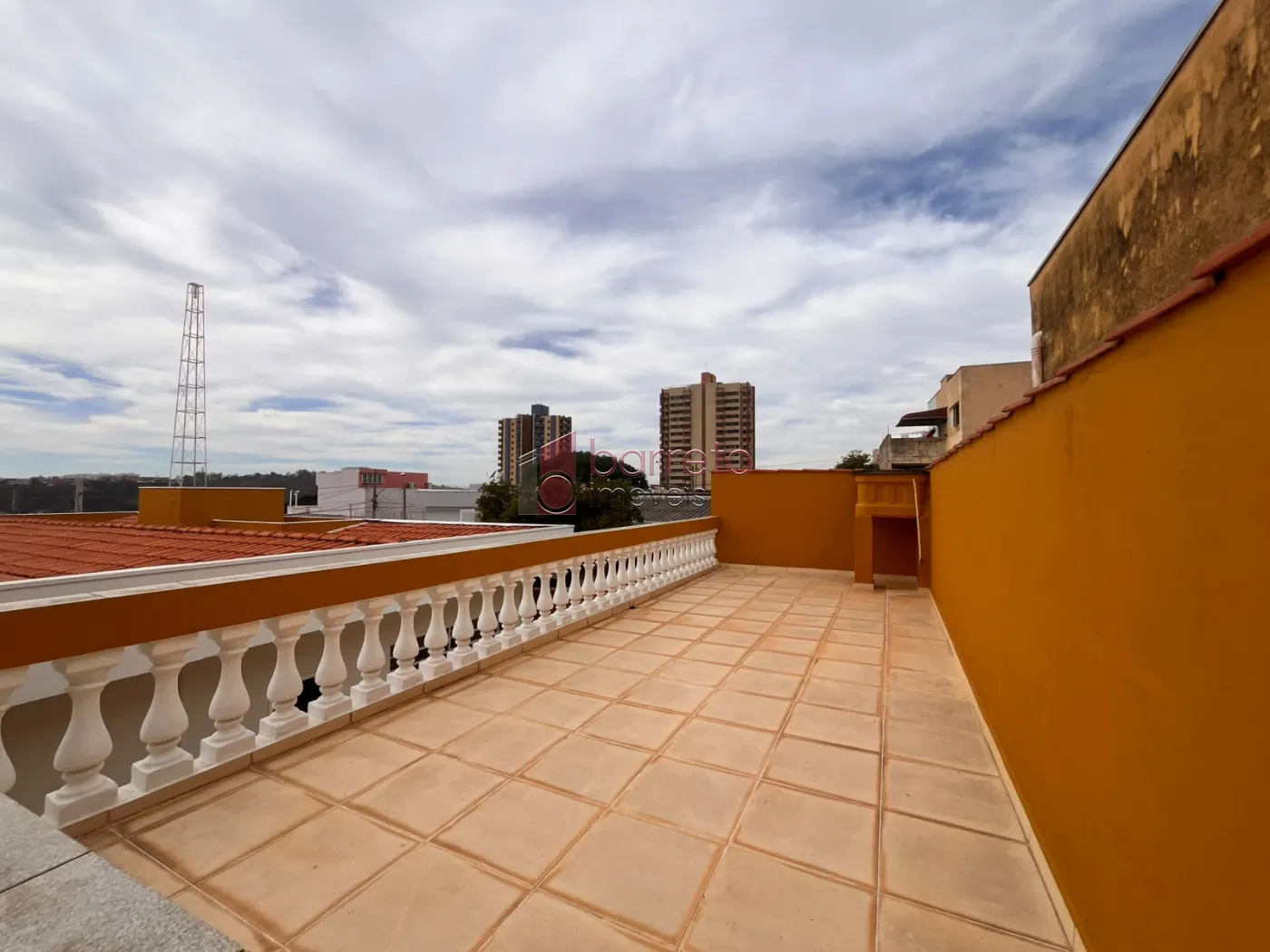 CASA COM EDÍCULA PARA LOCAÇÃO NA VILA PROGRESSO – JUNDIAÍ/SP