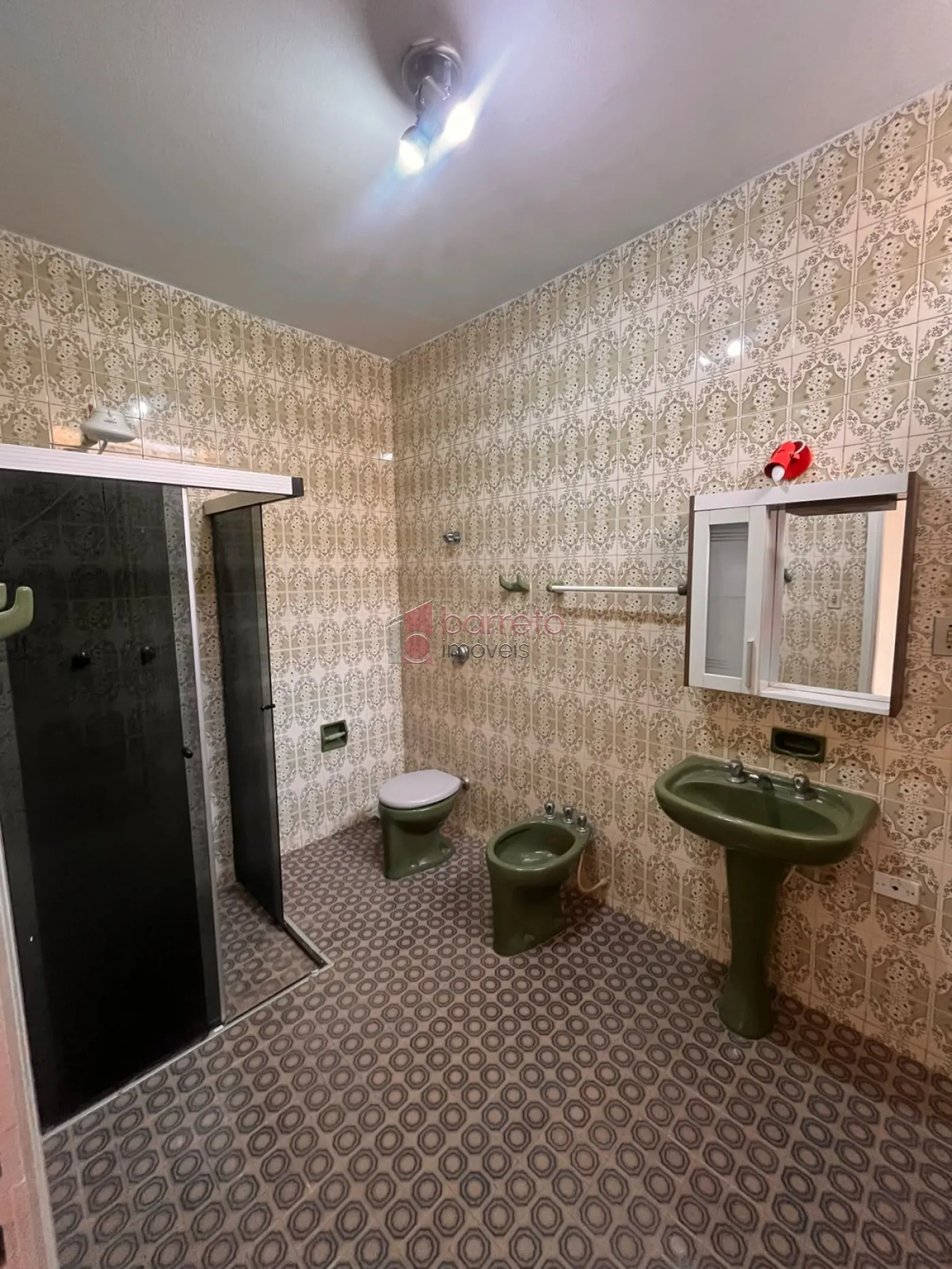 CASA COM EDÍCULA PARA LOCAÇÃO NA VILA PROGRESSO – JUNDIAÍ/SP