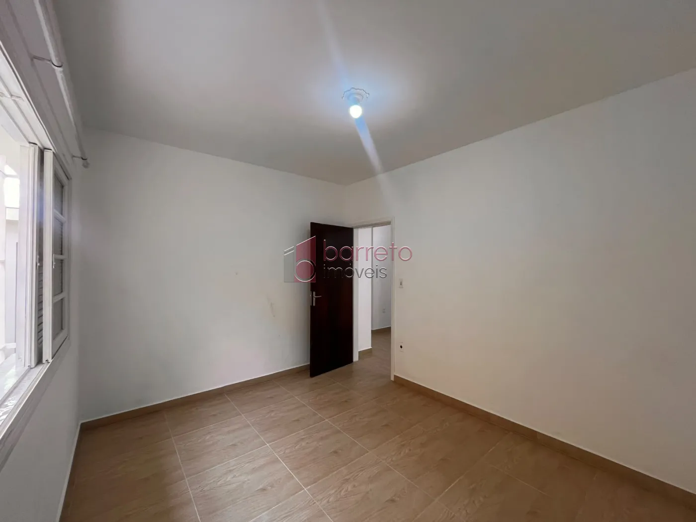 CASA COM EDÍCULA PARA LOCAÇÃO NA VILA PROGRESSO – JUNDIAÍ/SP