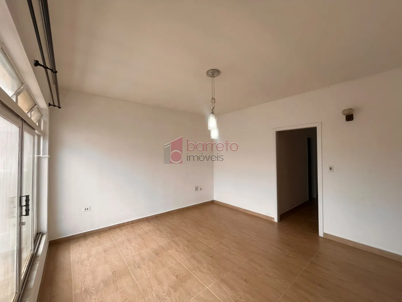 CASA COM EDÍCULA PARA LOCAÇÃO NA VILA PROGRESSO – JUNDIAÍ/SP