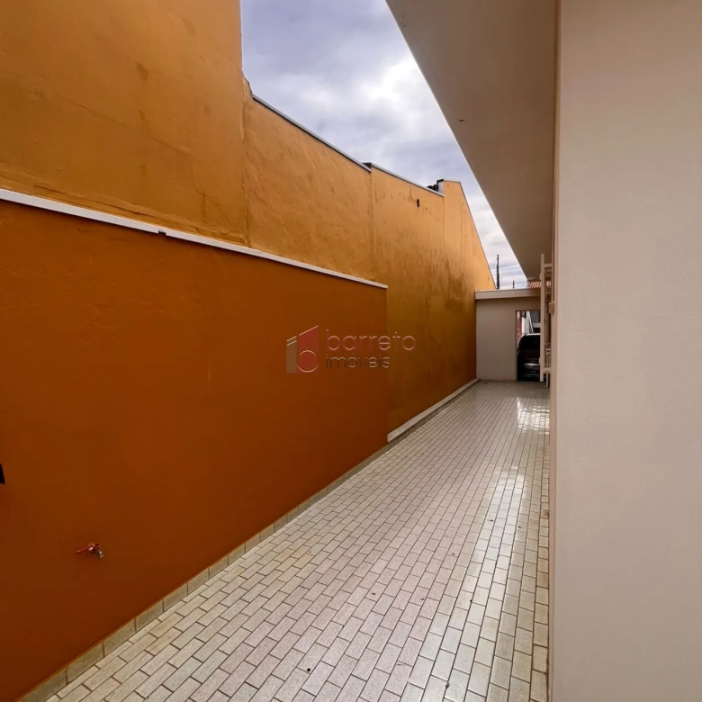 CASA COM EDÍCULA PARA LOCAÇÃO NA VILA PROGRESSO – JUNDIAÍ/SP