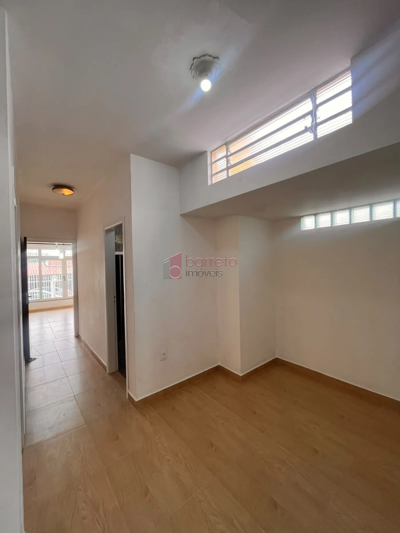 CASA COM EDÍCULA PARA LOCAÇÃO NA VILA PROGRESSO – JUNDIAÍ/SP