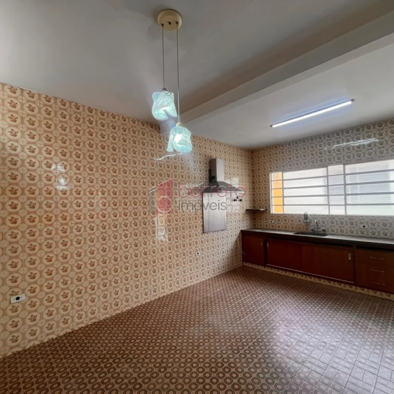 CASA COM EDÍCULA PARA LOCAÇÃO NA VILA PROGRESSO – JUNDIAÍ/SP