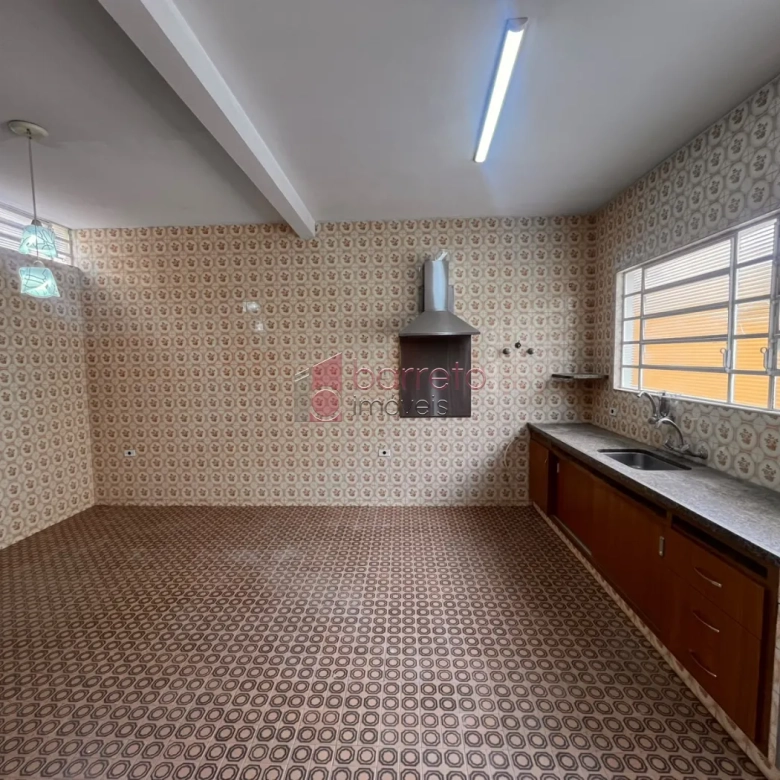 CASA COM EDÍCULA PARA LOCAÇÃO NA VILA PROGRESSO – JUNDIAÍ/SP