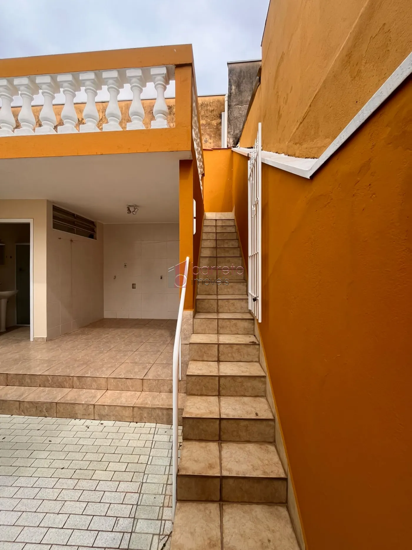 CASA COM EDÍCULA PARA LOCAÇÃO NA VILA PROGRESSO – JUNDIAÍ/SP