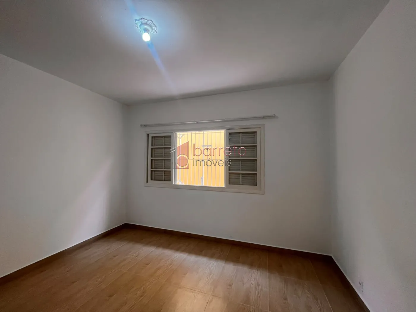 CASA COM EDÍCULA PARA LOCAÇÃO NA VILA PROGRESSO – JUNDIAÍ/SP