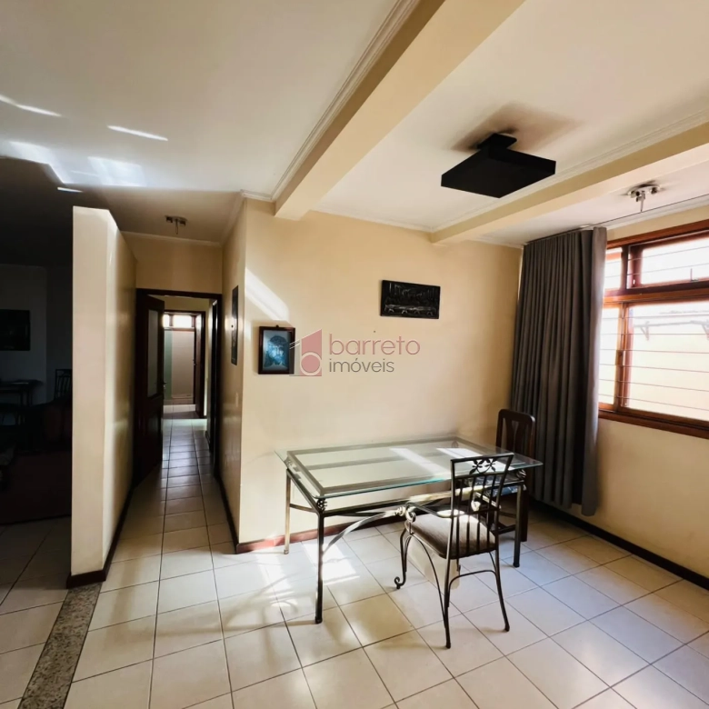 CASA TÉRREA À VENDA NO BAIRRO VILA RIO BRANCO EM JUNDIAÍ/SP
