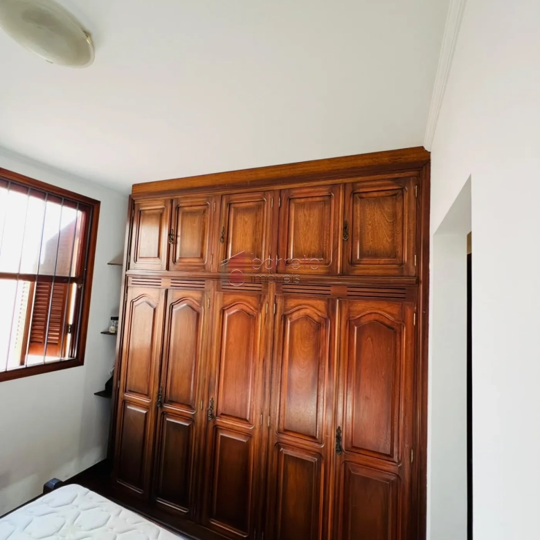 CASA TÉRREA À VENDA NO BAIRRO VILA RIO BRANCO EM JUNDIAÍ/SP