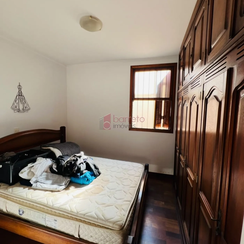 CASA TÉRREA À VENDA NO BAIRRO VILA RIO BRANCO EM JUNDIAÍ/SP