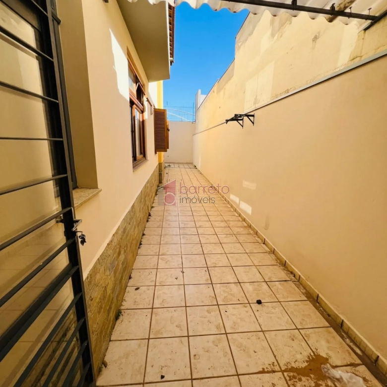 CASA TÉRREA À VENDA NO BAIRRO VILA RIO BRANCO EM JUNDIAÍ/SP