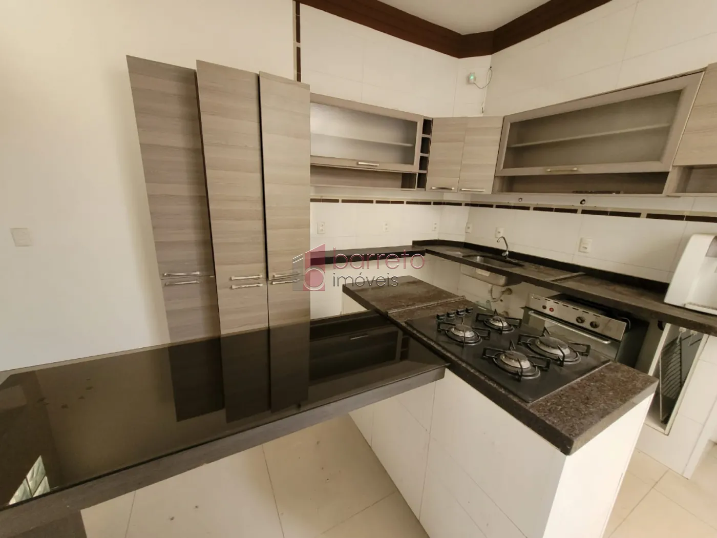 SOBRADO PARA VENDA E LOCAÇÃO NO BAIRRO BELA VISTA – JUNDIAÍ/SP
