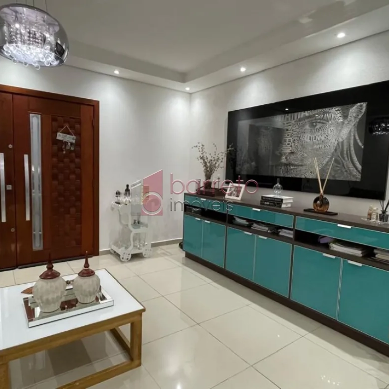 CASA À VENDA NA CHÁCARA MALOTA EM JUNDIAÍ/SP