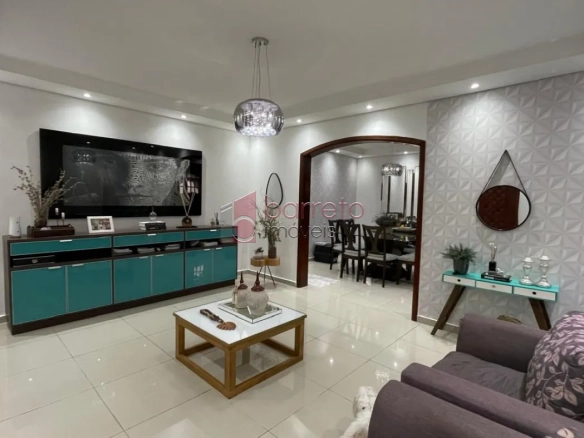 CASA À VENDA NA CHÁCARA MALOTA EM JUNDIAÍ/SP