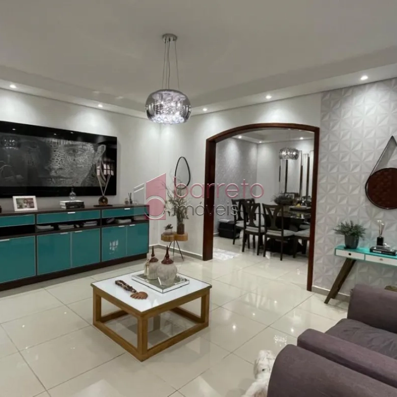 CASA À VENDA NA CHÁCARA MALOTA EM JUNDIAÍ/SP