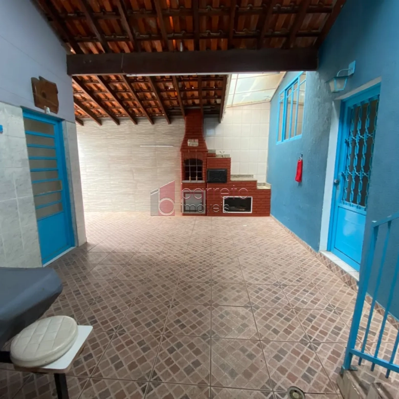 CASA COM ÉDICULA SEMI MOBILIADA PARA LOCAÇÃO NO BAIRRO CIDADE NOVA – JUNDIAÍ/SP