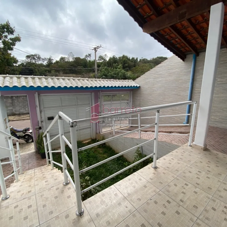 CASA COM ÉDICULA SEMI MOBILIADA PARA LOCAÇÃO NO BAIRRO CIDADE NOVA – JUNDIAÍ/SP