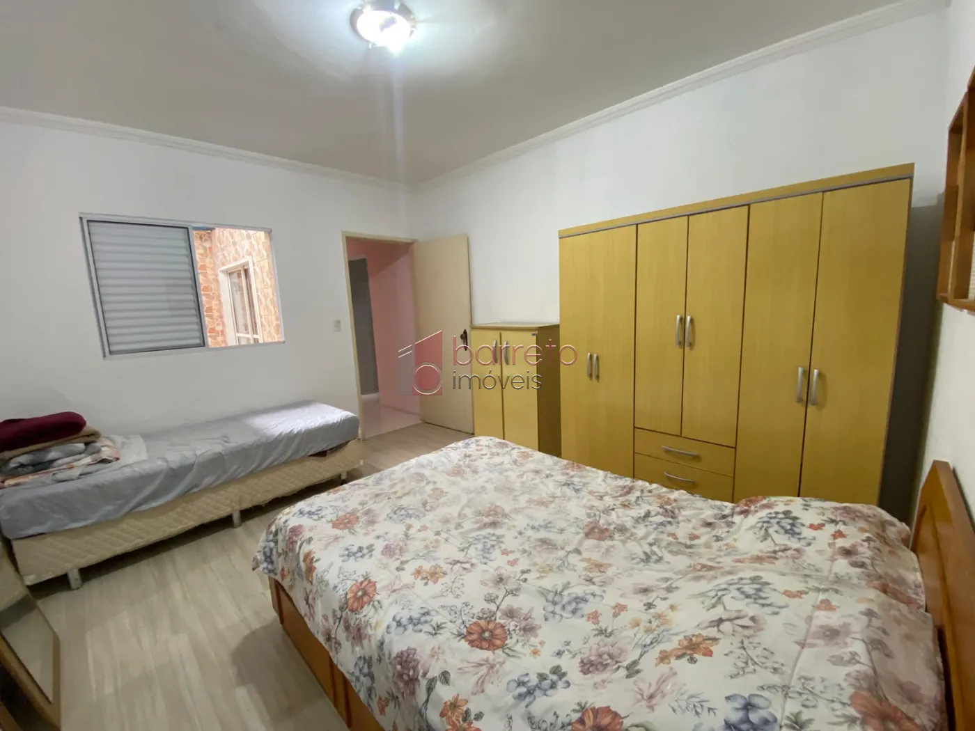 CASA COM ÉDICULA SEMI MOBILIADA PARA LOCAÇÃO NO BAIRRO CIDADE NOVA – JUNDIAÍ/SP