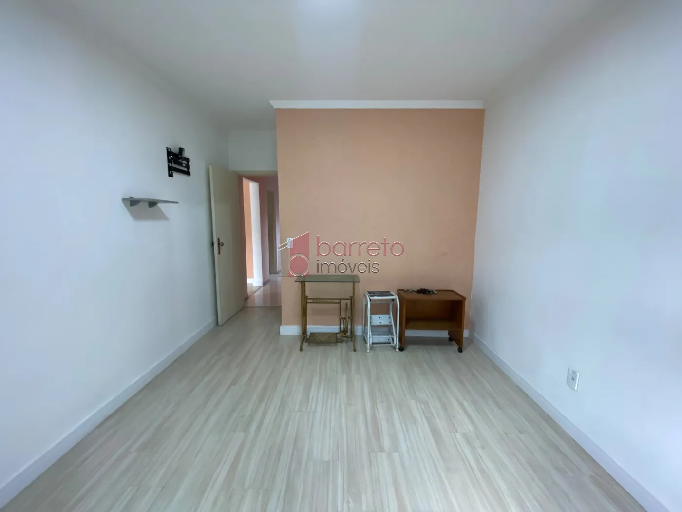 CASA COM ÉDICULA SEMI MOBILIADA PARA LOCAÇÃO NO BAIRRO CIDADE NOVA – JUNDIAÍ/SP