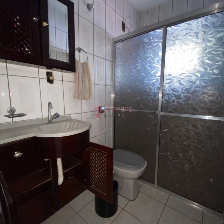 CASA COM ÉDICULA SEMI MOBILIADA PARA LOCAÇÃO NO BAIRRO CIDADE NOVA – JUNDIAÍ/SP