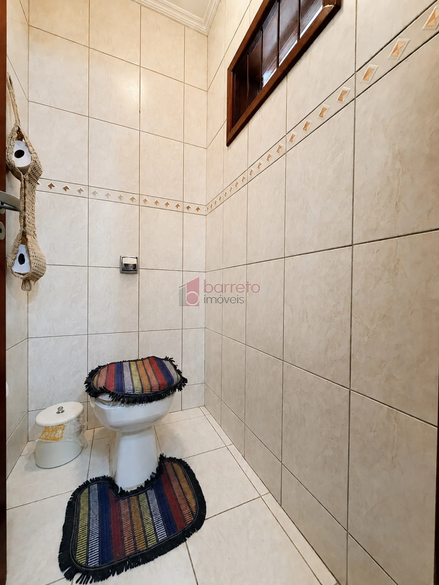 SOBRADO À VENDA – 03 QUARTOS – JARDIM FLORESTAL – JUNDIAÍ/SP