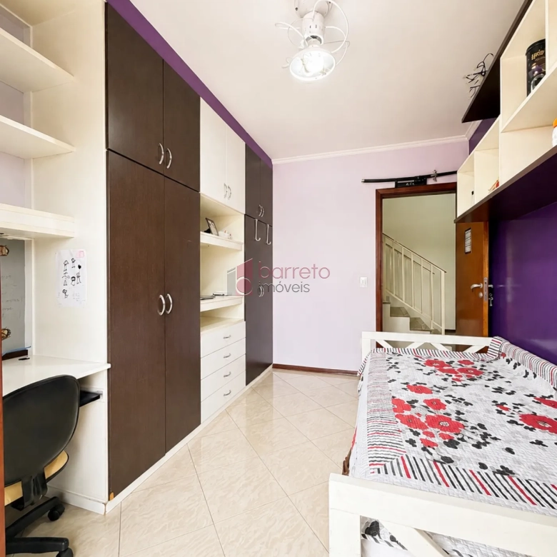 SOBRADO À VENDA – 03 QUARTOS – JARDIM FLORESTAL – JUNDIAÍ/SP