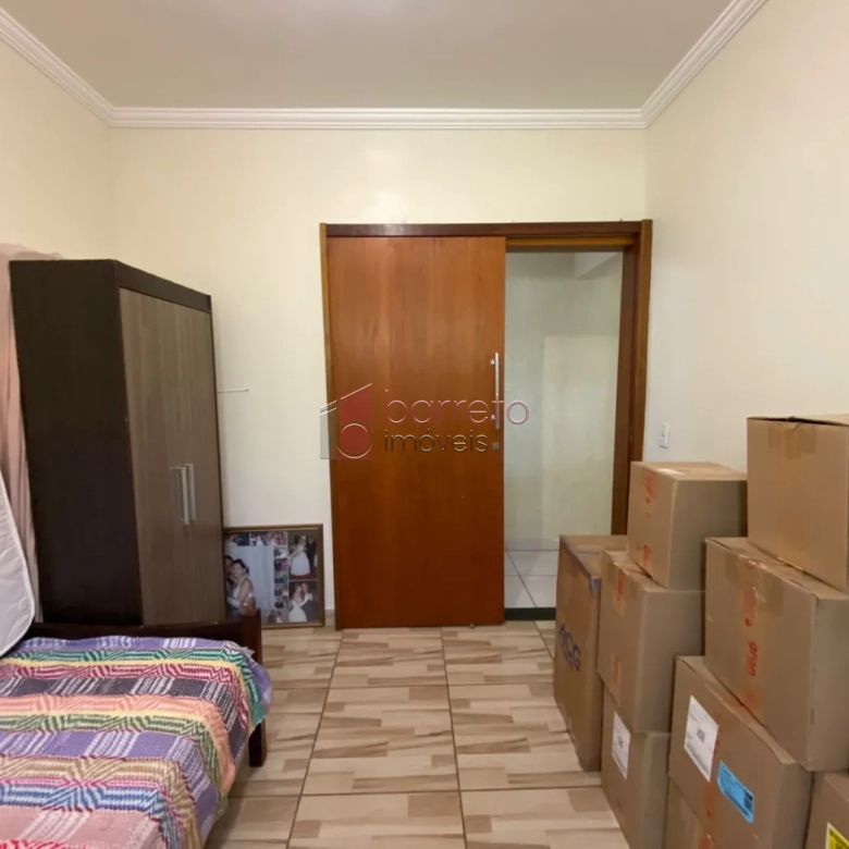 SOBRADO À VENDA NO BAIRRO ALMERINDA CHAVES – JUNDIAÍ/SP