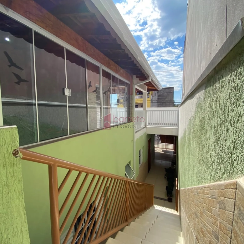 SOBRADO À VENDA NO BAIRRO ALMERINDA CHAVES – JUNDIAÍ/SP
