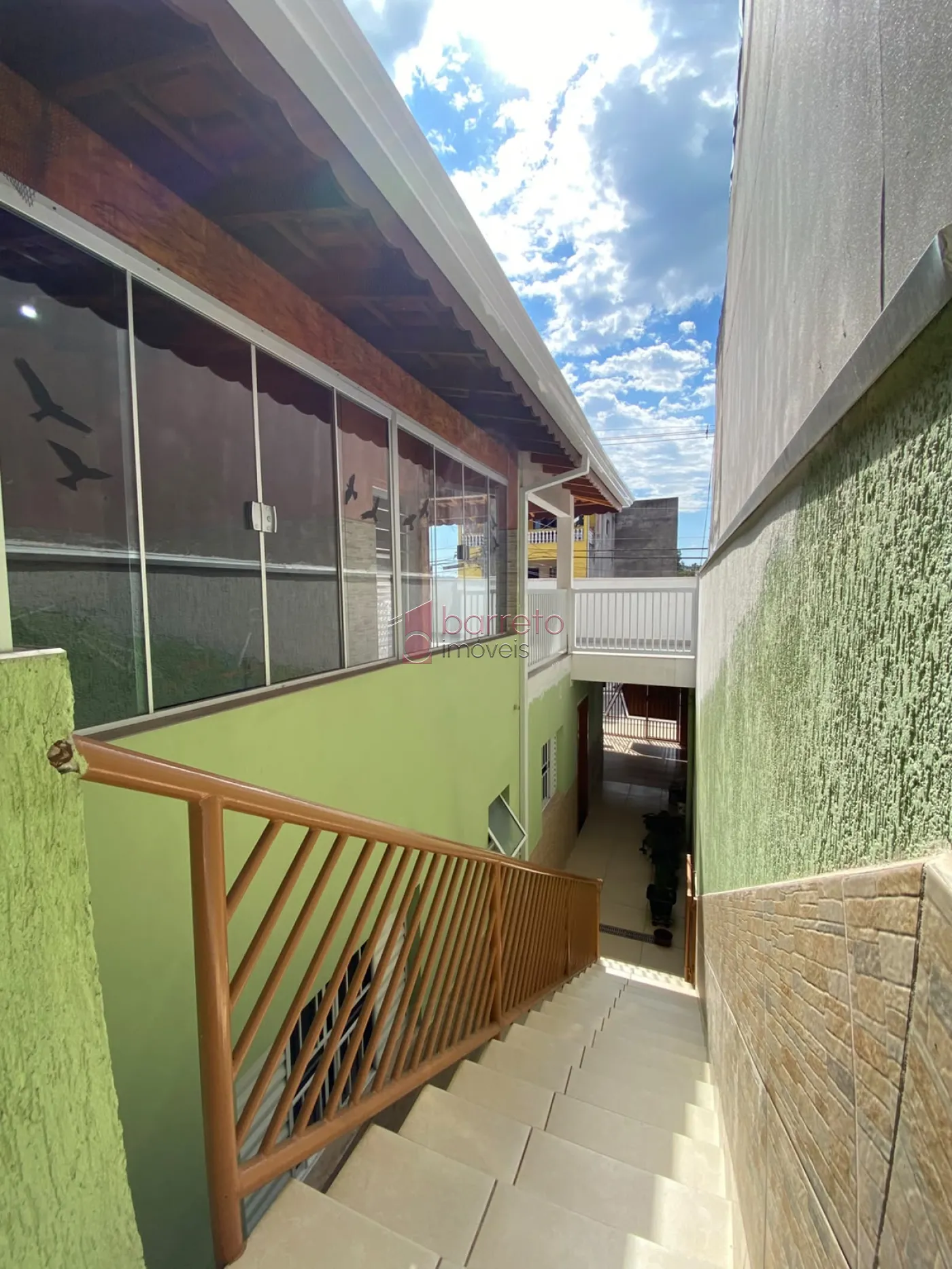 SOBRADO À VENDA NO BAIRRO ALMERINDA CHAVES – JUNDIAÍ/SP