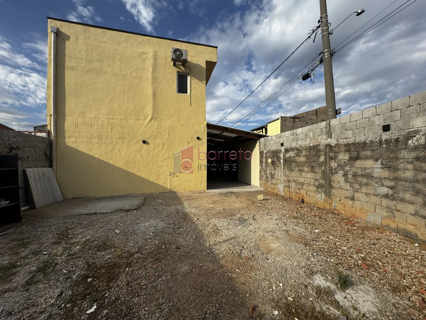 SOBRADO PARA LOCAÇÃO NO RESIDENCIAL JUNDIAÍ – JUNDIAÍ/SP