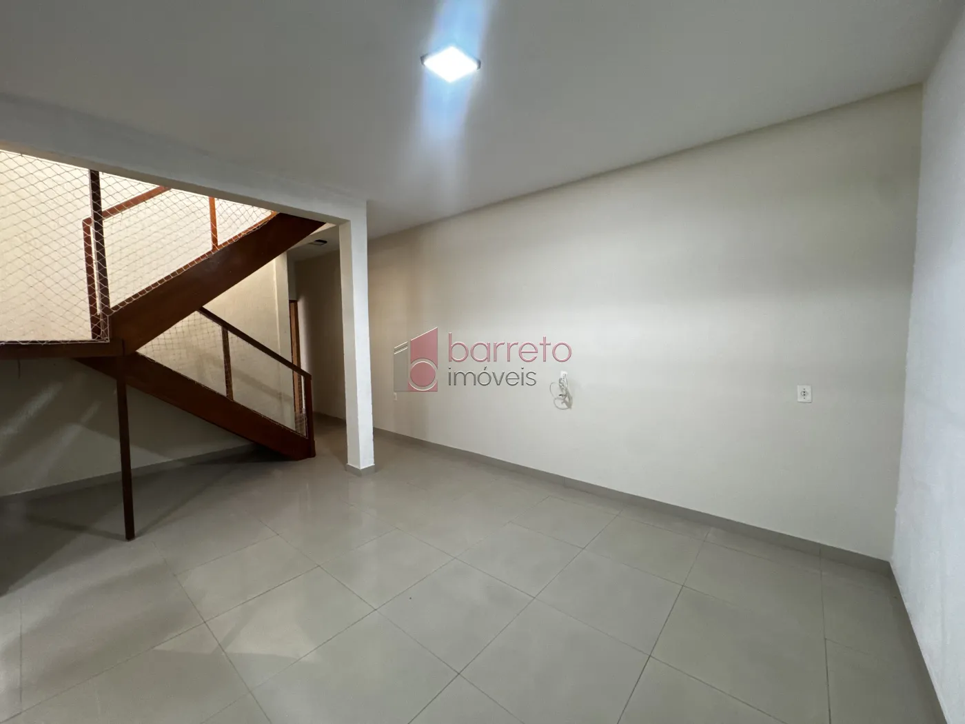 SOBRADO PARA LOCAÇÃO NO RESIDENCIAL JUNDIAÍ – JUNDIAÍ/SP
