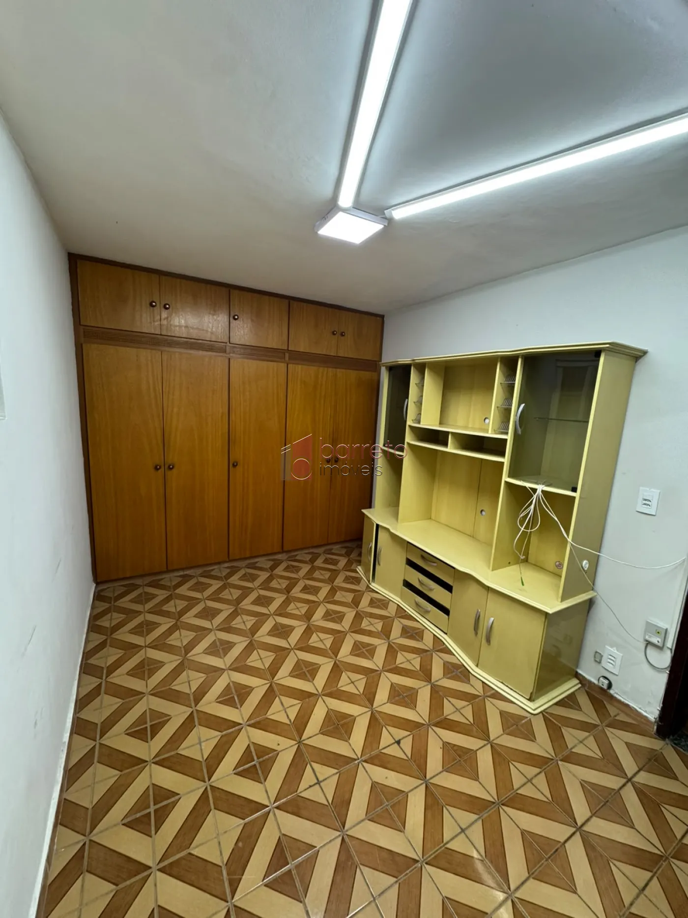 CASA SOBRADO À VENDA NA VILA CAMPOS SALES EM JUNDIAÍ/SP