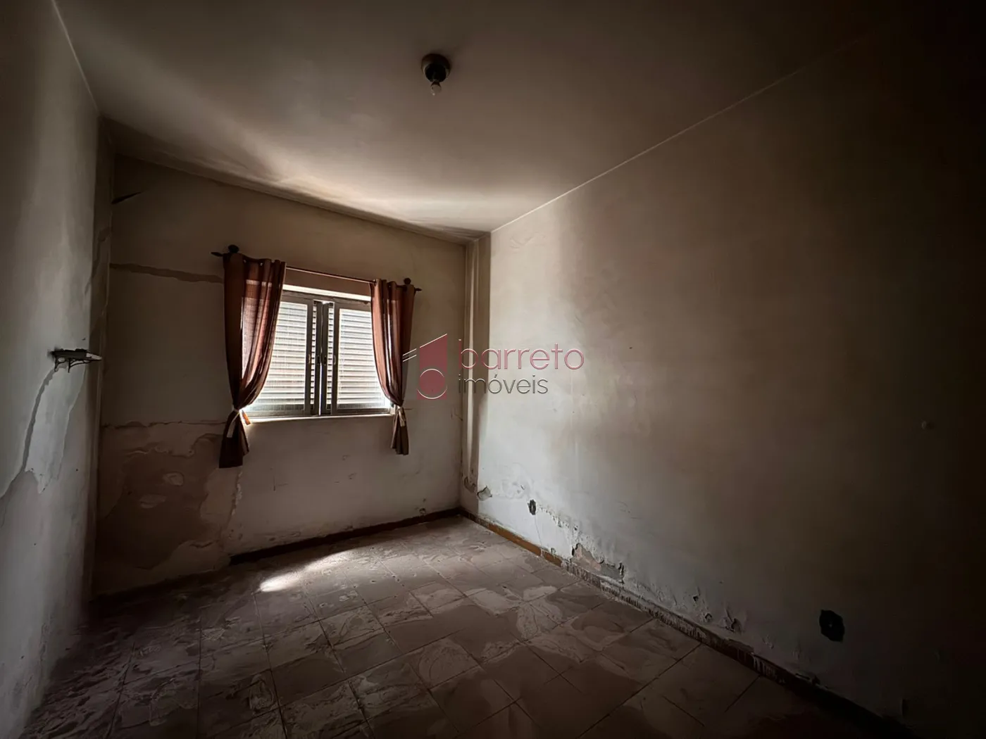 CASA PARA VENDA NO CENTRO – JUNDIAÍ/SP