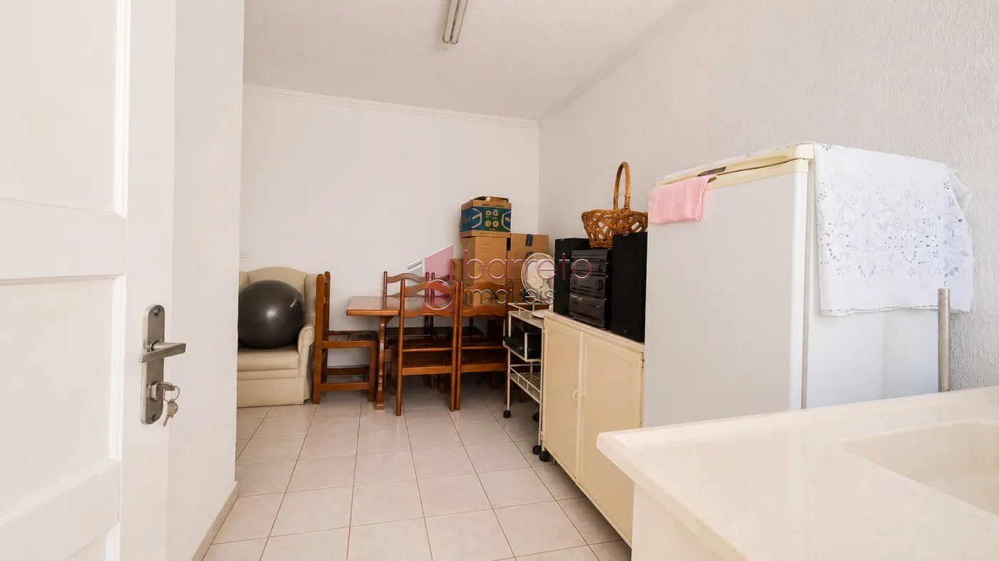 CASA TÉRREA COM EDÍCULA À VENDA NA VILA HORTOLÂNDIA – JUNDIAÍ/SP