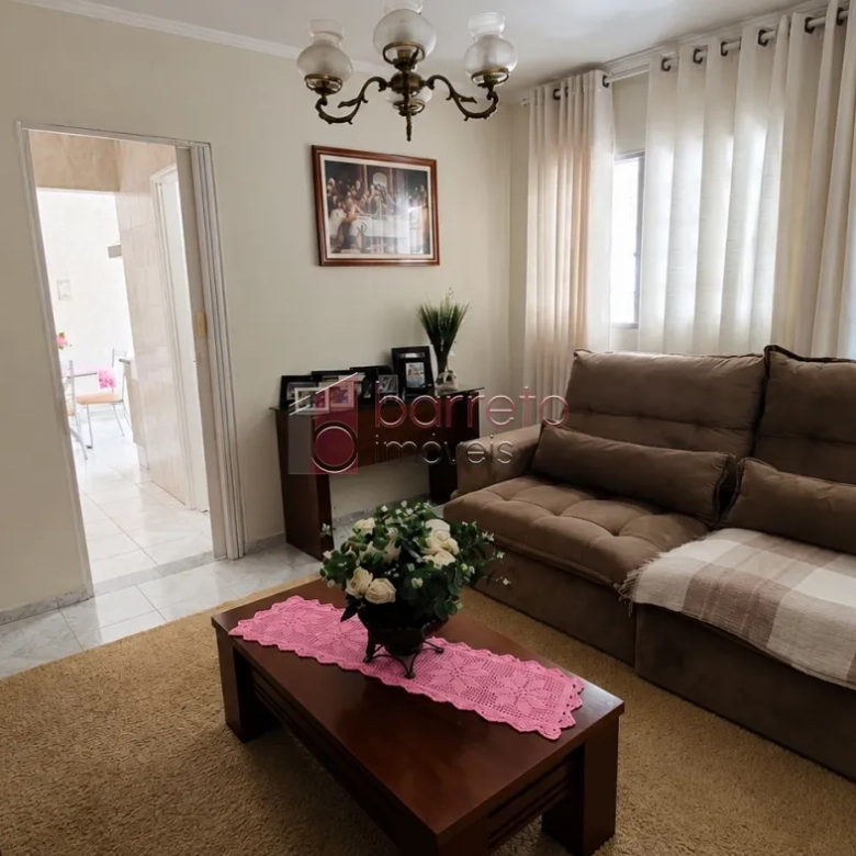 CASA TÉRREA COM EDÍCULA À VENDA NA VILA HORTOLÂNDIA – JUNDIAÍ/SP