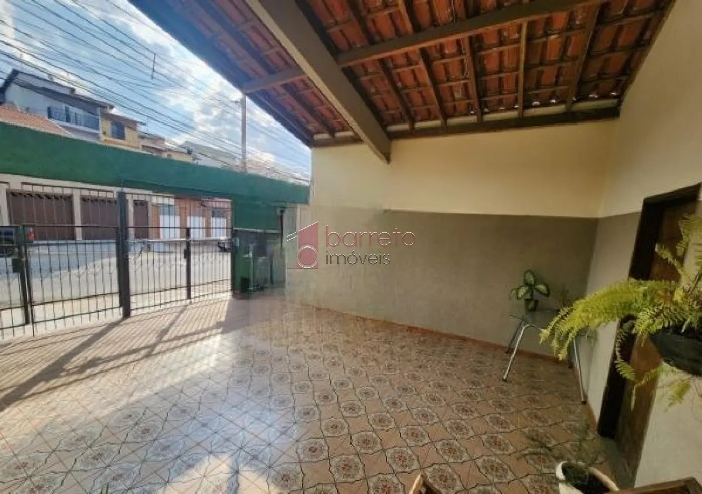 CASA TÉRREA PARA VENDA E LOCAÇÃO NO BAIRRO JARDIM PLANALTO – JUNDIAÍ/SP