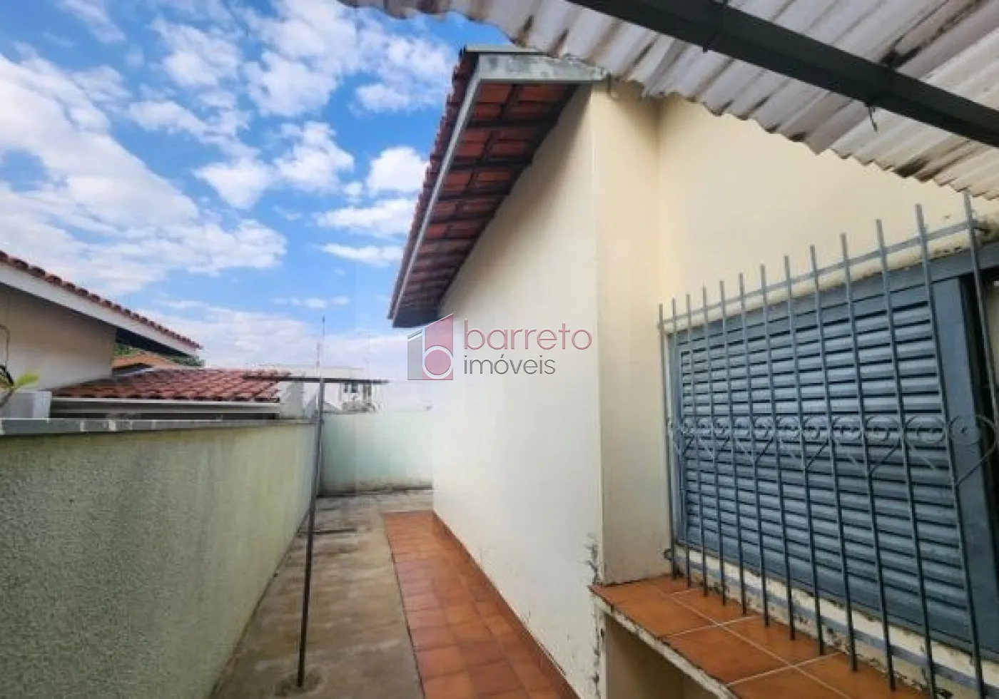 CASA TÉRREA PARA VENDA E LOCAÇÃO NO BAIRRO JARDIM PLANALTO – JUNDIAÍ/SP