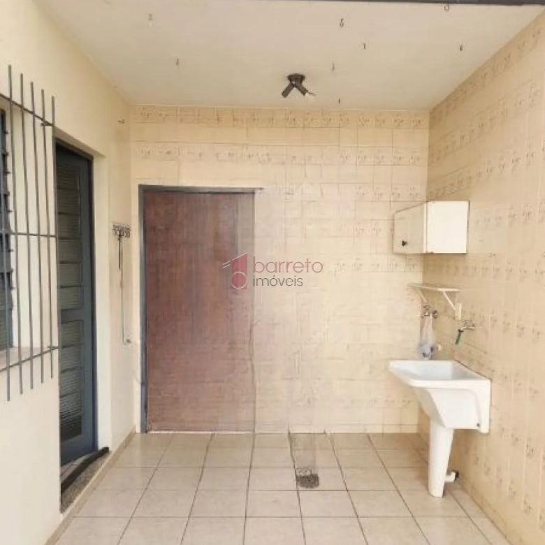 CASA TÉRREA PARA VENDA E LOCAÇÃO NO BAIRRO JARDIM PLANALTO – JUNDIAÍ/SP