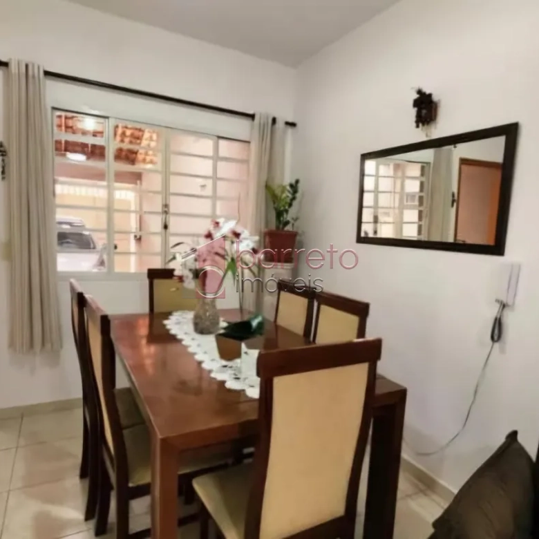 Casa à Venda com 3 dormitórios no Bairro – Parque Carolina – Jundiaí/SP