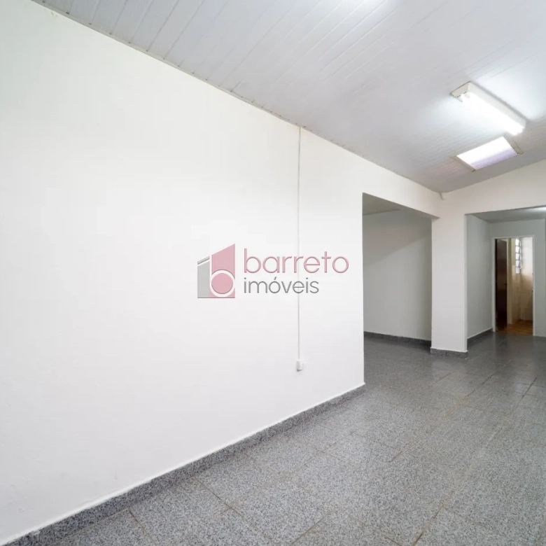 CASA TÉRREA À VENDA NO BAIRRO VILA RAMI EM JUNDIAÍ/SP